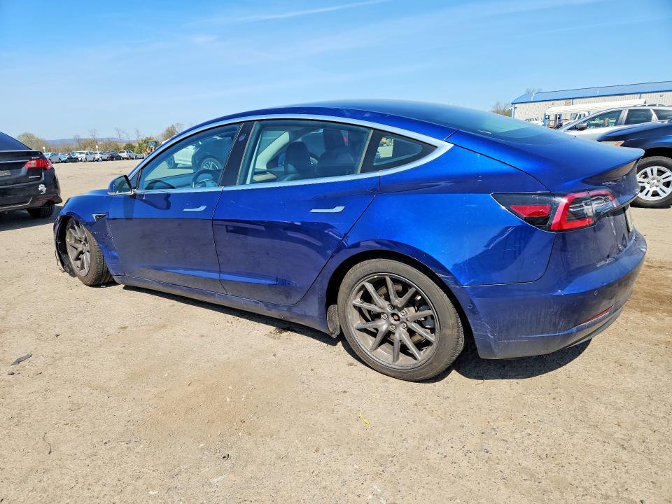 Продаж на аукціоні авто 2019 Tesla Model 3, vin: 5YJ3E1EA0KF400960, номер лоту: 49260126