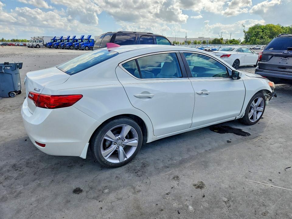 Продажа на аукционе авто 2014 Acura Ilx, vin: 19VDE1F70EE012234, номер лота: 51577896
