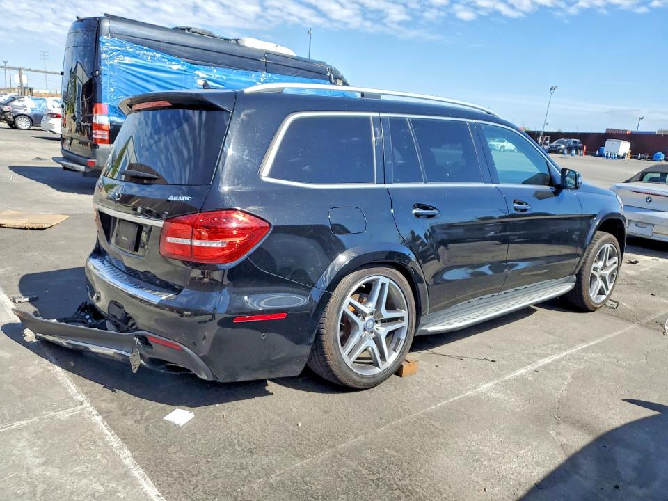 Продаж на аукціоні авто 2017 Mercedes-benz Gls, vin: 4JGDF7DE3HA752100, номер лоту: 51201826