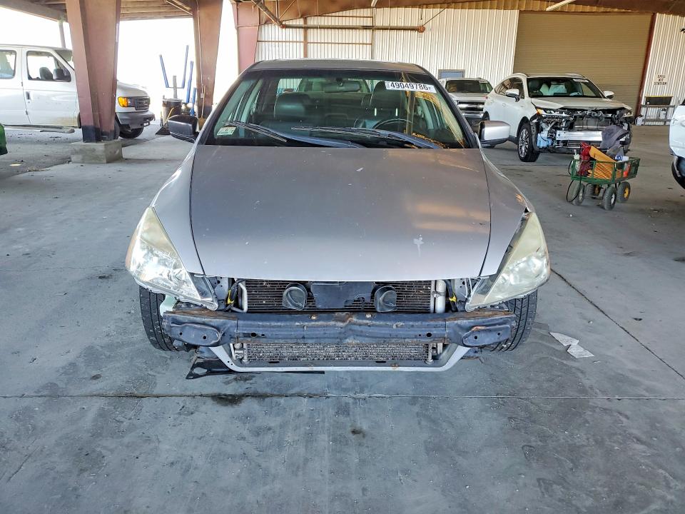 2003 Honda Accord მანქანა იყიდება აუქციონზე, vin: JHMCM566X3C076305, აუქციონის ნომერი: 49049786