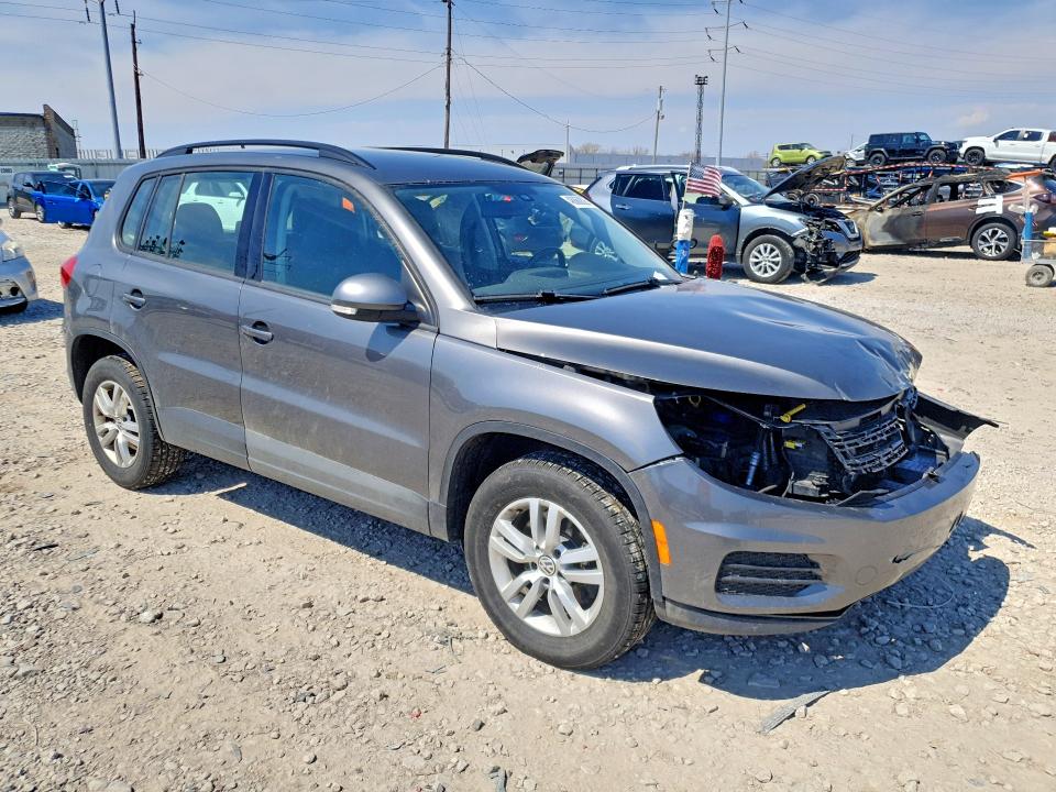 Продажа на аукционе авто 2016 Volkswagen Tiguan, vin: WVGBV7AX5GW587684, номер лота: 48860826