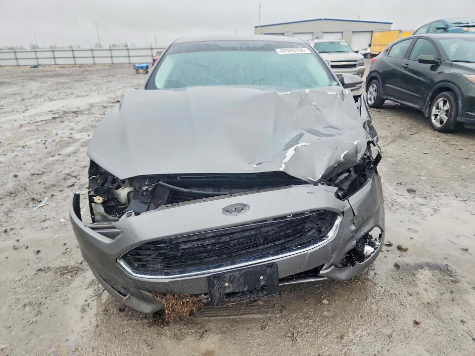47970766 :رقم المزاد ، 3FA6P0HR9DR133439 vin ، 2013 Ford Fusion مزاد بيع