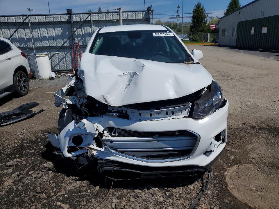 49683146 :رقم المزاد ، KL7CJKSB8LB086605 vin ، 2020 Chevrolet Trax مزاد بيع