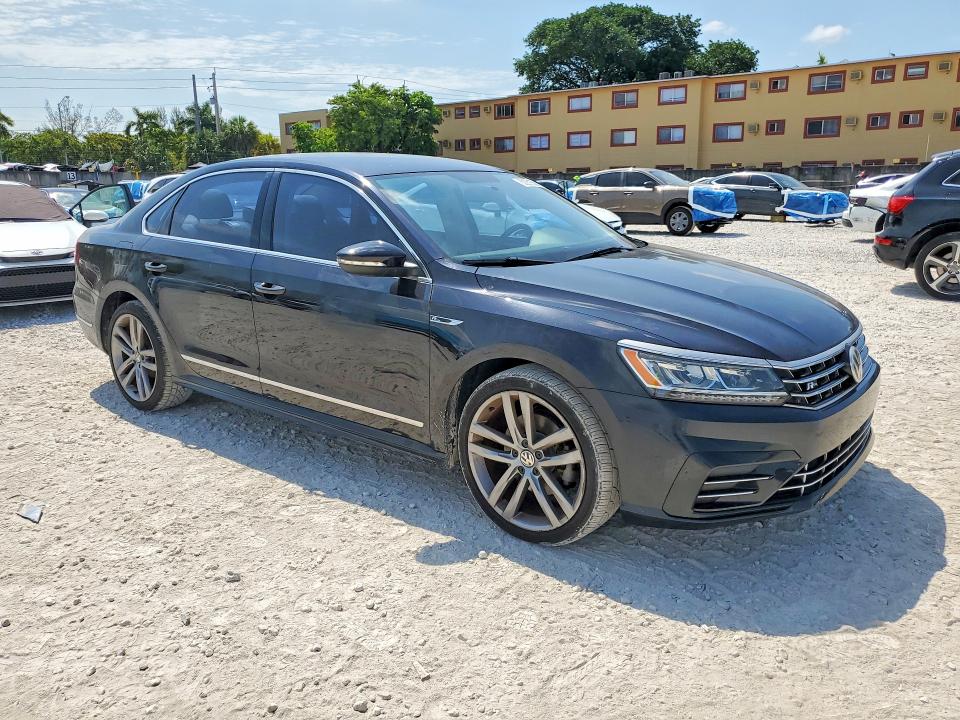 Продаж на аукціоні авто 2017 Volkswagen Passat, vin: 1VWDT7A33HC062476, номер лоту: 52051636
