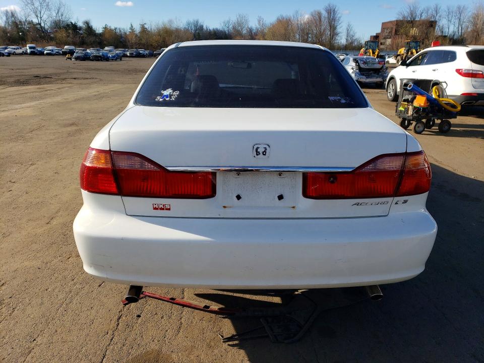 Продаж на аукціоні авто 2000 Honda Accord, vin: 1HGCG1659YA058410, номер лоту: 48719316
