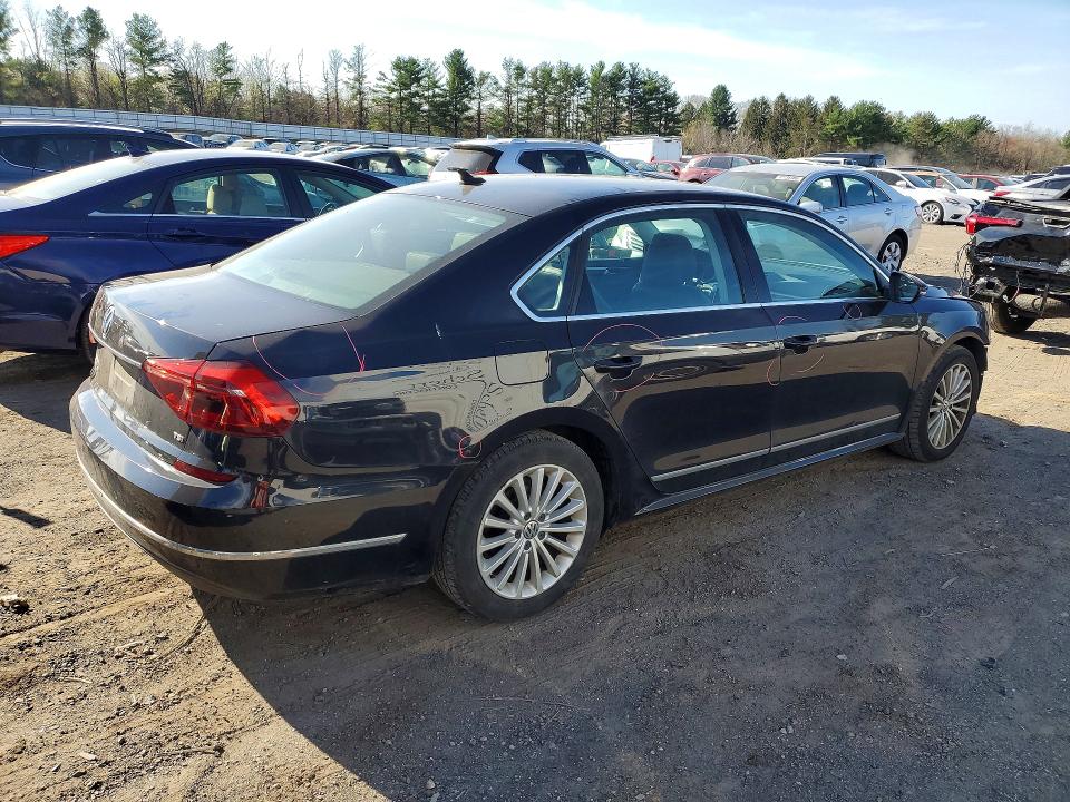 Продаж на аукціоні авто 2017 Volkswagen Passat, vin: 1VWBT7A39HC054891, номер лоту: 47750546