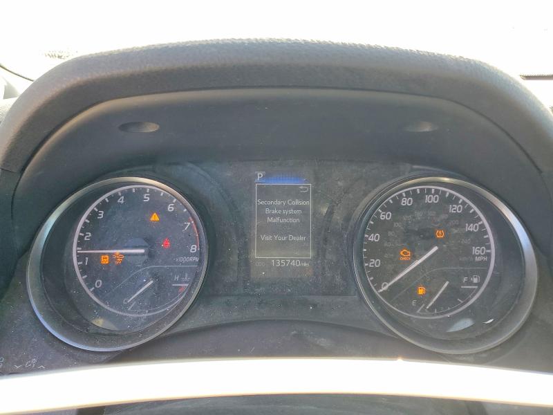 49298766 :رقم المزاد ، 4T1G11AK8MU541762 vin ، 2021 Toyota Camry مزاد بيع