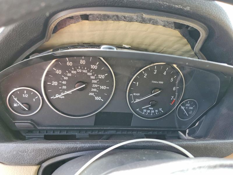 50006996 :رقم المزاد ، WBA3B1G53FNT05306 vin ، 2015 Bmw 320 مزاد بيع