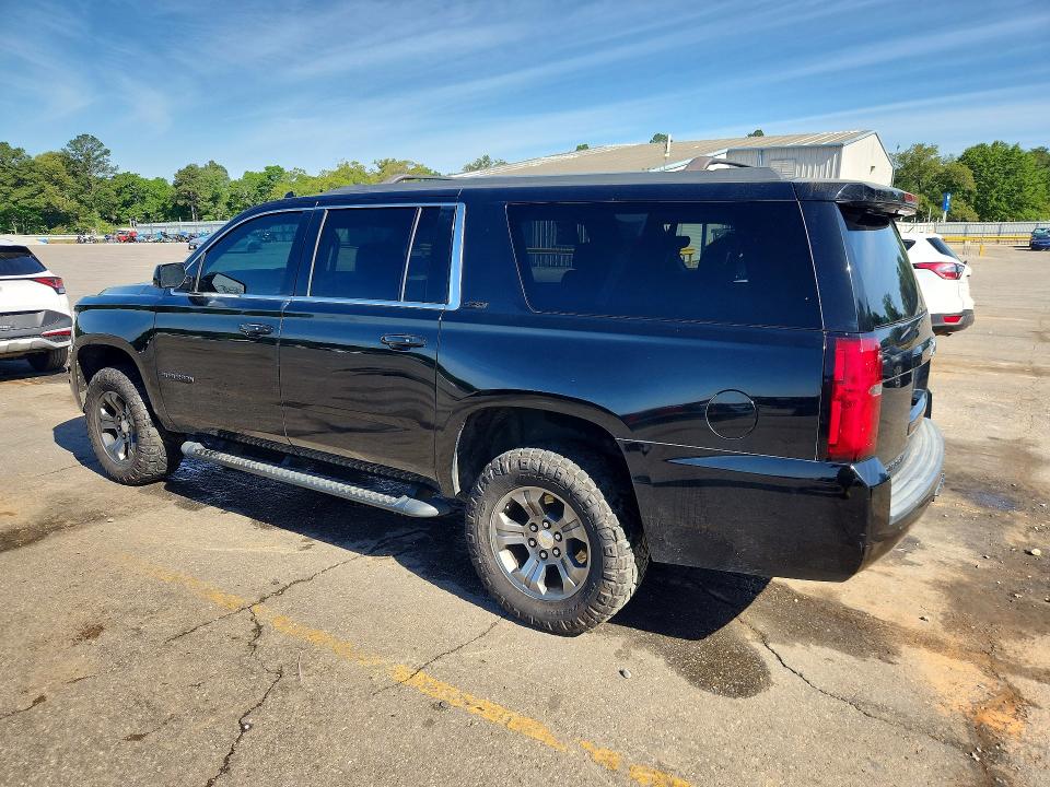 50261716 :رقم المزاد ، 1GNSKHKC4HR272218 vin ، 2017 Chevrolet Suburban مزاد بيع
