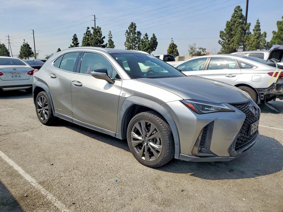 2020 Lexus Ux მანქანა იყიდება აუქციონზე, vin: JTHE9JBH7L2033203, აუქციონის ნომერი: 49325626
