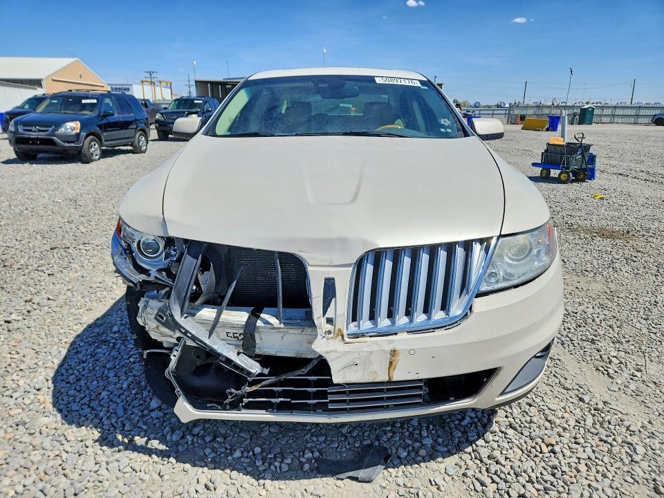 50897176 :رقم المزاد ، 1LNHM94R49G616224 vin ، 2009 Lincoln Townhouse Mks مزاد بيع