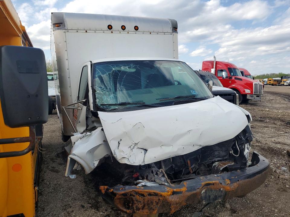 2005 Gmc Savana მანქანა იყიდება აუქციონზე, vin: 1GDHG31U251106299, აუქციონის ნომერი: 50512526