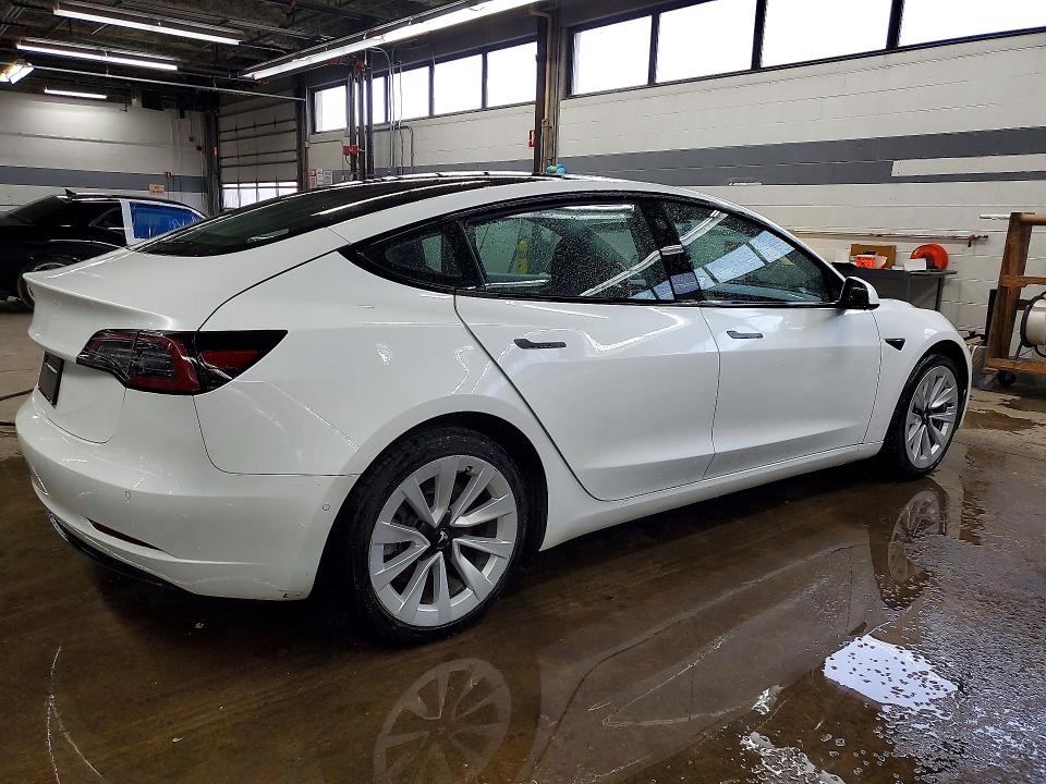 52037786 :رقم المزاد ، 5YJ3E1EA6NF187601 vin ، 2022 Tesla Model 3 مزاد بيع