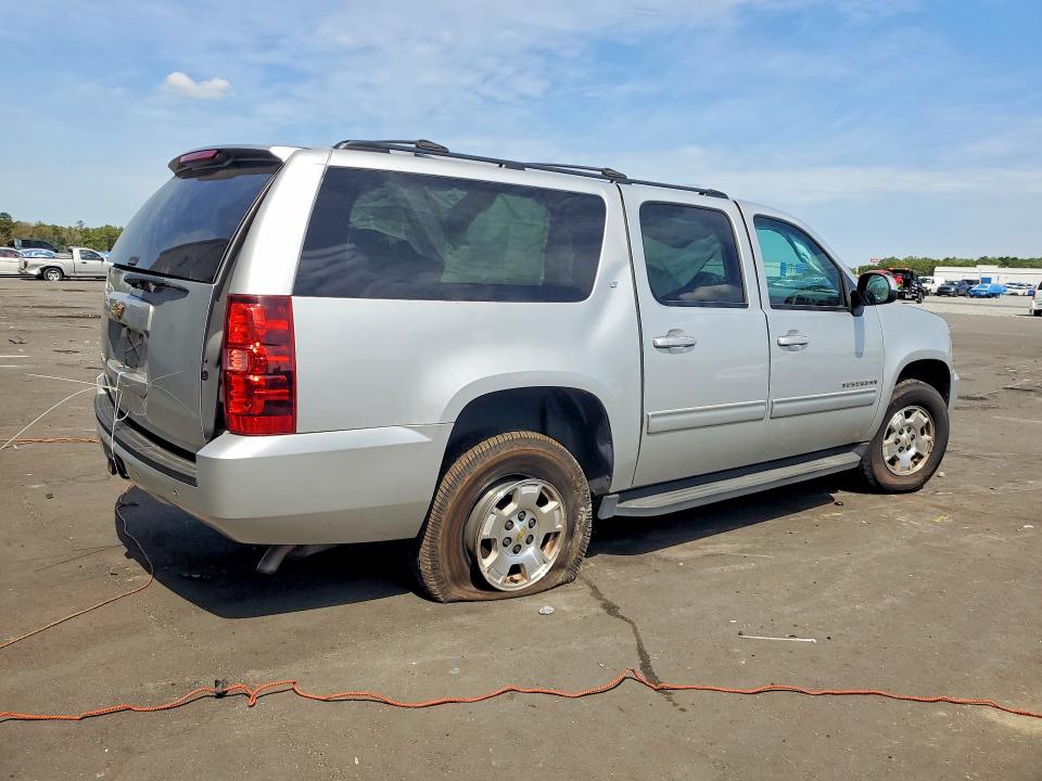 2014 Chevrolet Suburban მანქანა იყიდება აუქციონზე, vin: 1GNSCJE01ER237931, აუქციონის ნომერი: 50590636