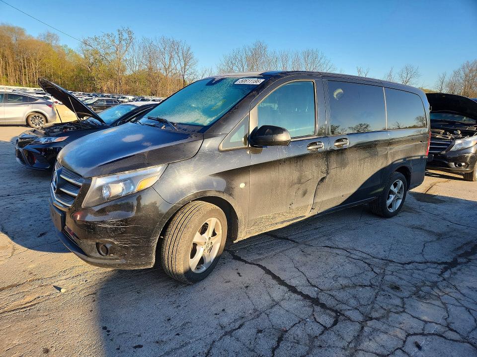 50611186 :رقم المزاد ، WD4PG2EE7J3490372 vin ، 2018 Mercedes Benz Metris مزاد بيع