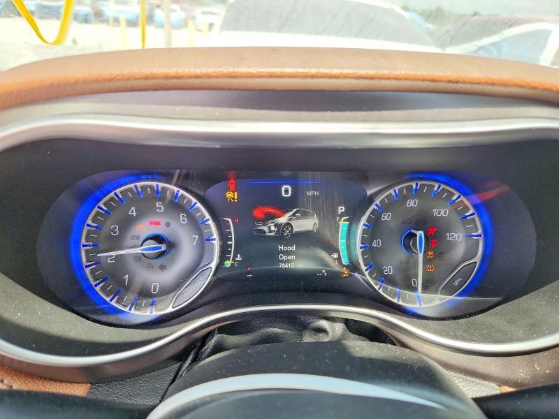 Продажа на аукционе авто 2018 Chrysler Pacifica, vin: 2C4RC1GG0JR259859, номер лота: 49162266