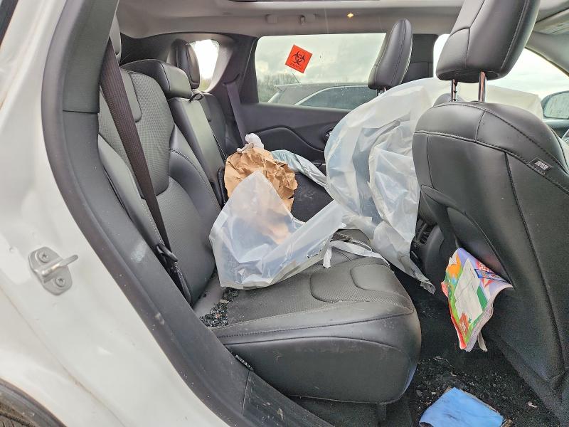 48759696 :رقم المزاد ، 1C4PJMDN6LD557498 vin ، 2020 Jeep Cherokee مزاد بيع