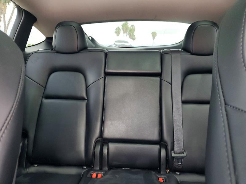2024 Tesla Model Y მანქანა იყიდება აუქციონზე, vin: 7SAYGDED3RF006121, აუქციონის ნომერი: 50196486