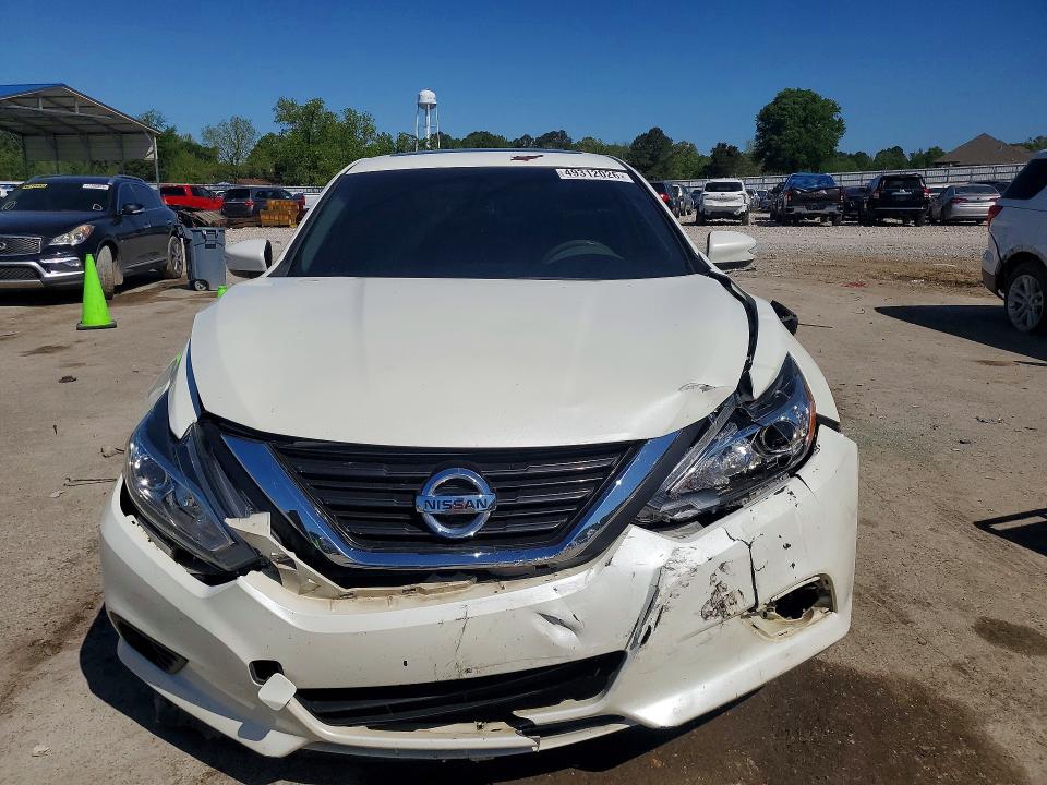 2016 Nissan Altima მანქანა იყიდება აუქციონზე, vin: 1N4AL3AP8GC267040, აუქციონის ნომერი: 49312026