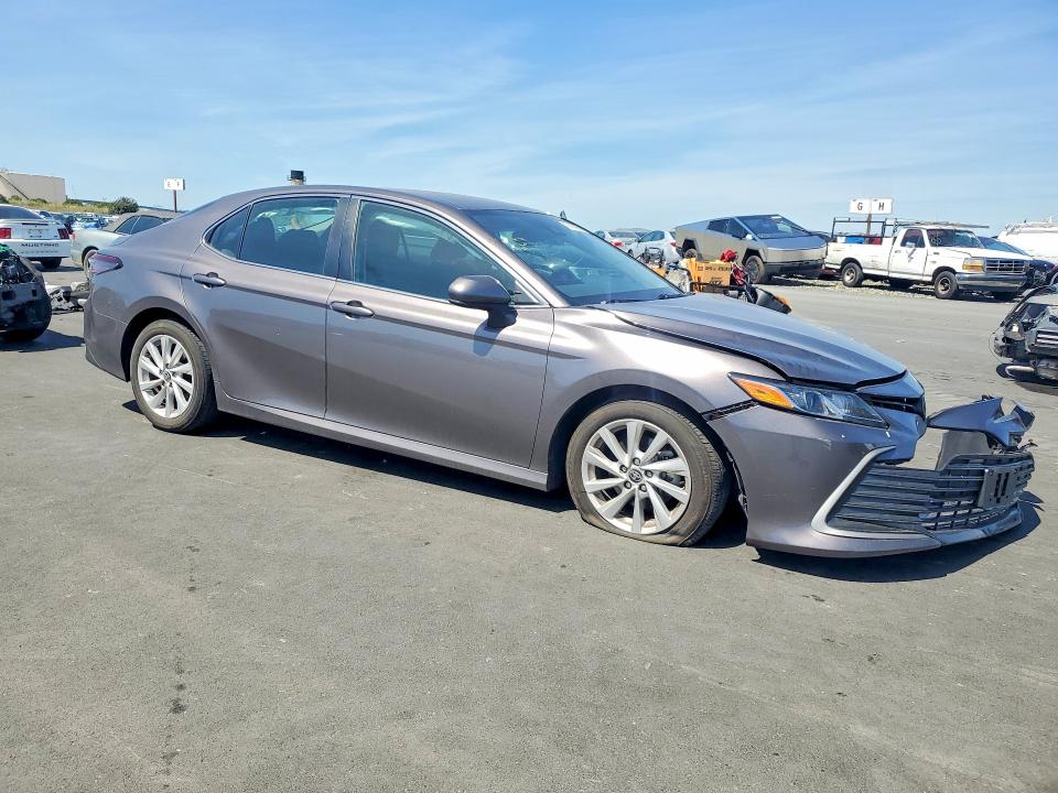 2024 Toyota Camry მანქანა იყიდება აუქციონზე, vin: 4T1C11AK3RU221934, აუქციონის ნომერი: 47467966