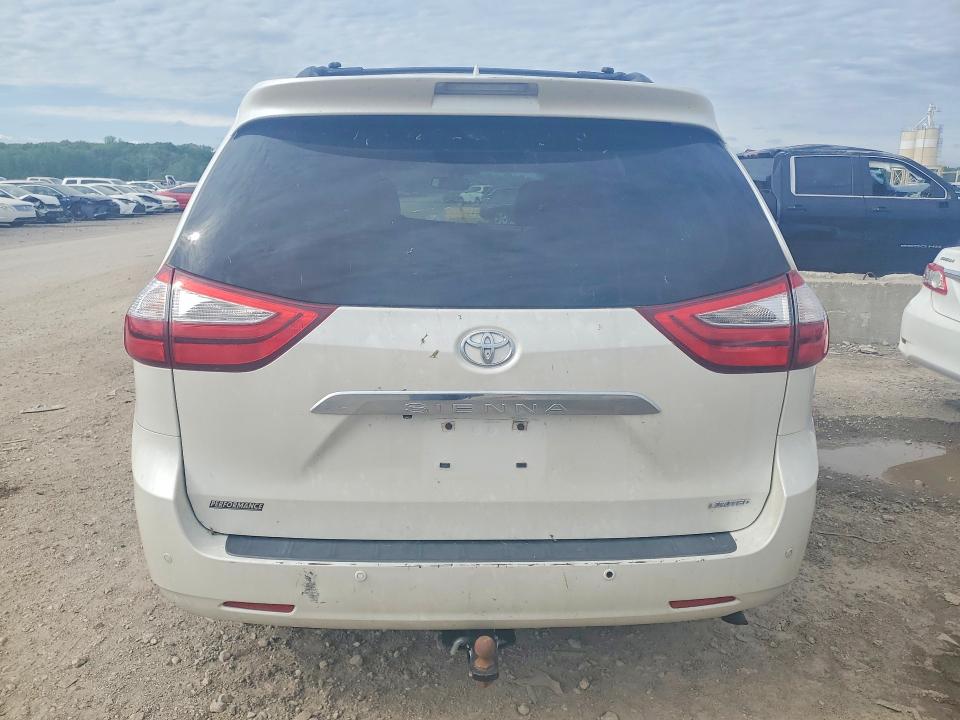 2015 Toyota Sienna მანქანა იყიდება აუქციონზე, vin: 5TDYK3DC6FS625821, აუქციონის ნომერი: 51355106