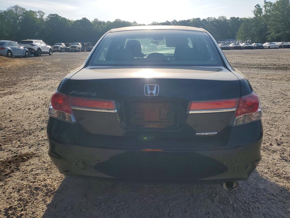 50817386 :رقم المزاد ، 1HGCP2F68CA202407 vin ، 2012 Honda Accord مزاد بيع