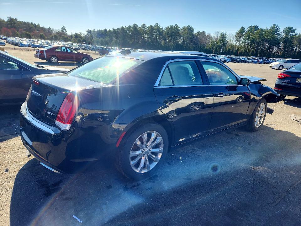 49324096 :رقم المزاد ، 2C3CCARG7HH547269 vin ، 2017 Chrysler 300 مزاد بيع