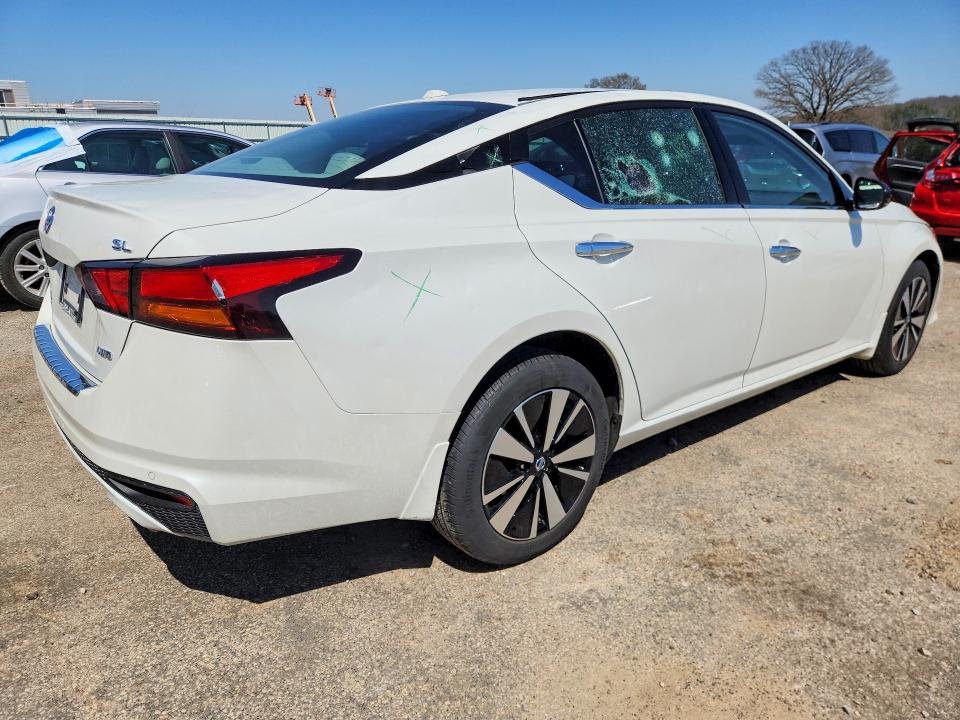 Продажа на аукционе авто 2022 Nissan Altima, vin: 1N4BL4EW9NN397230, номер лота: 50436666