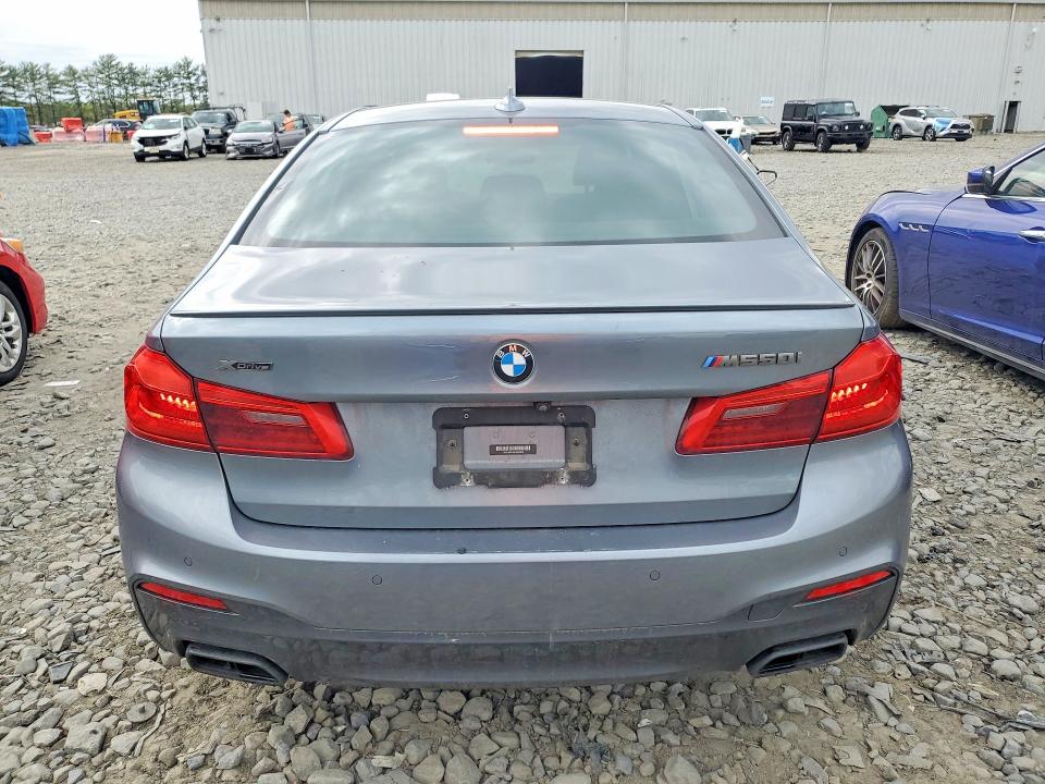 Aukcja sprzedaży 2018 Bmw M550xi, vin: WBAJB9C58JB035026, numer aukcji: 51808536