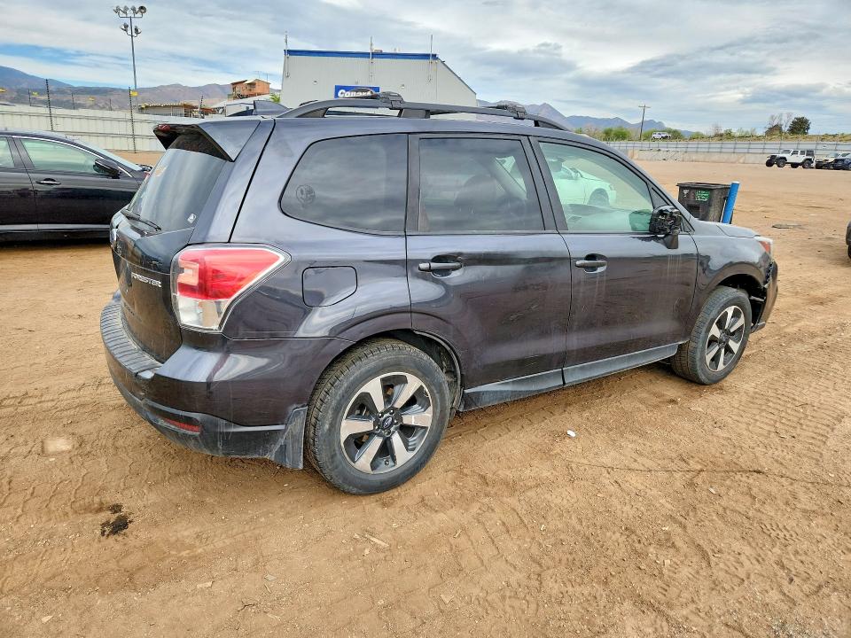 62087646 :رقم المزاد ، JF2SJAEC8JH600977 vin ، 2018 Subaru Forester مزاد بيع