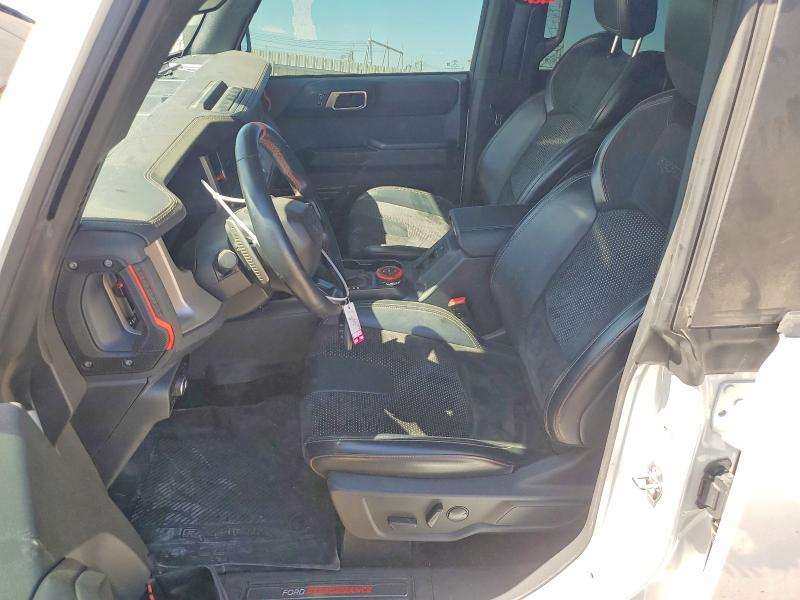 Продажа на аукционе авто 2024 Ford Bronco, vin: 1FMEE0RR6RLA48358, номер лота: 51803196