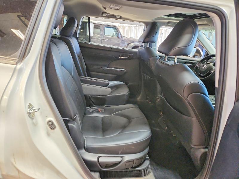 2021 Toyota Highlander მანქანა იყიდება აუქციონზე, vin: 5TDHBRCH9MS530747, აუქციონის ნომერი: 78180434