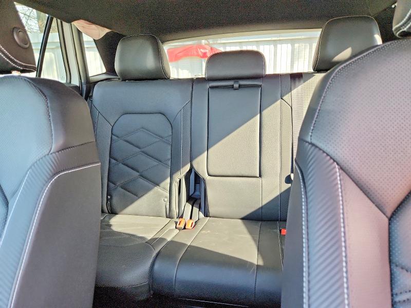 2025 Volkswagen Atlas Cross Sport მანქანა იყიდება აუქციონზე, vin: 1V2LE2CA1SC224893, აუქციონის ნომერი: 50095736