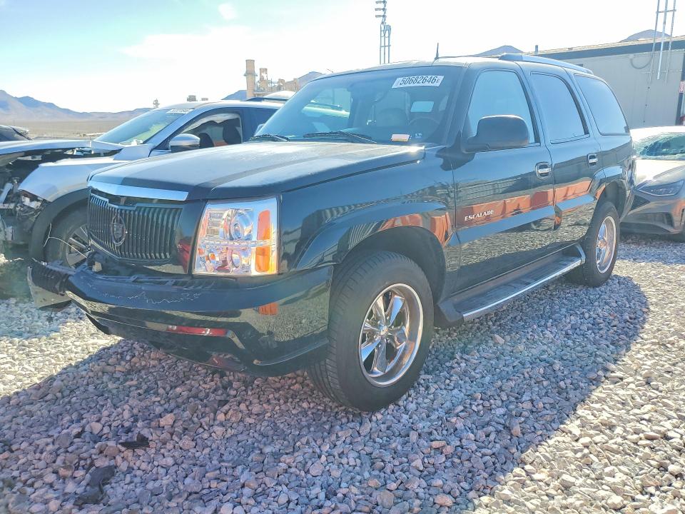 50682646 :رقم المزاد ، 1GYEK63N32R147609 vin ، 2002 Cadillac Escalade مزاد بيع