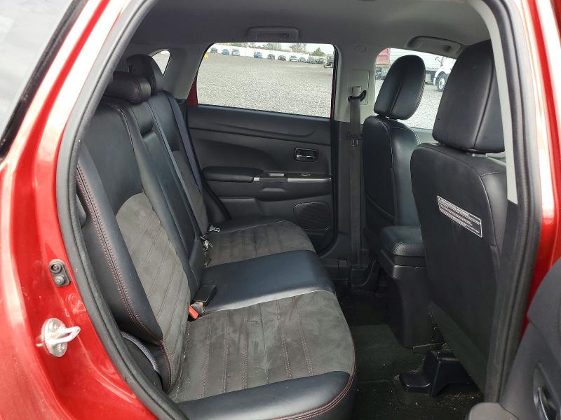 49884326 :رقم المزاد ، JA4AP3AW7JU023543 vin ، 2018 Mitsubishi Outlander Sport مزاد بيع