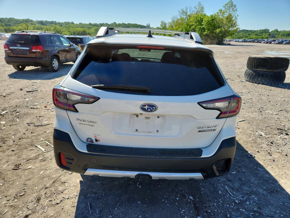 51779076 :رقم المزاد ، 4S4BTGPD2M3157532 vin ، 2021 Subaru Outback مزاد بيع