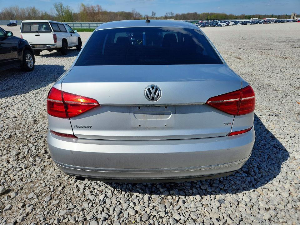 Aukcja sprzedaży 2016 Volkswagen Passat, vin: 1VWAT7A37GC031684, numer aukcji: 50225376