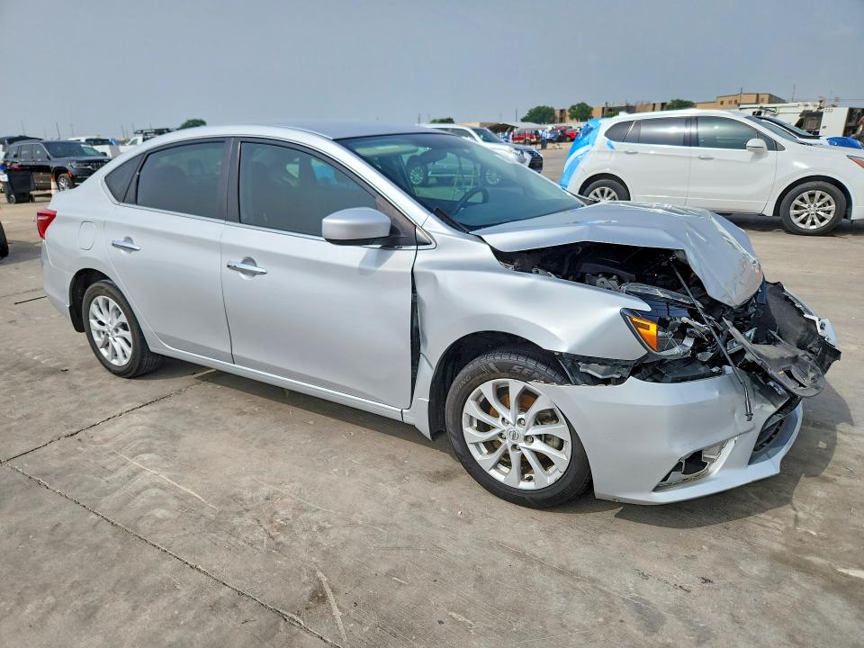 51272146 :رقم المزاد ، 3N1AB7AP8KY425612 vin ، 2019 Nissan Sentra مزاد بيع