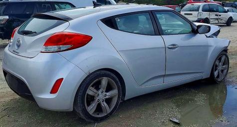 48565596 :رقم المزاد ، KMHTC6AD6EU216598 vin ، 2014 Hyundai Veloster مزاد بيع