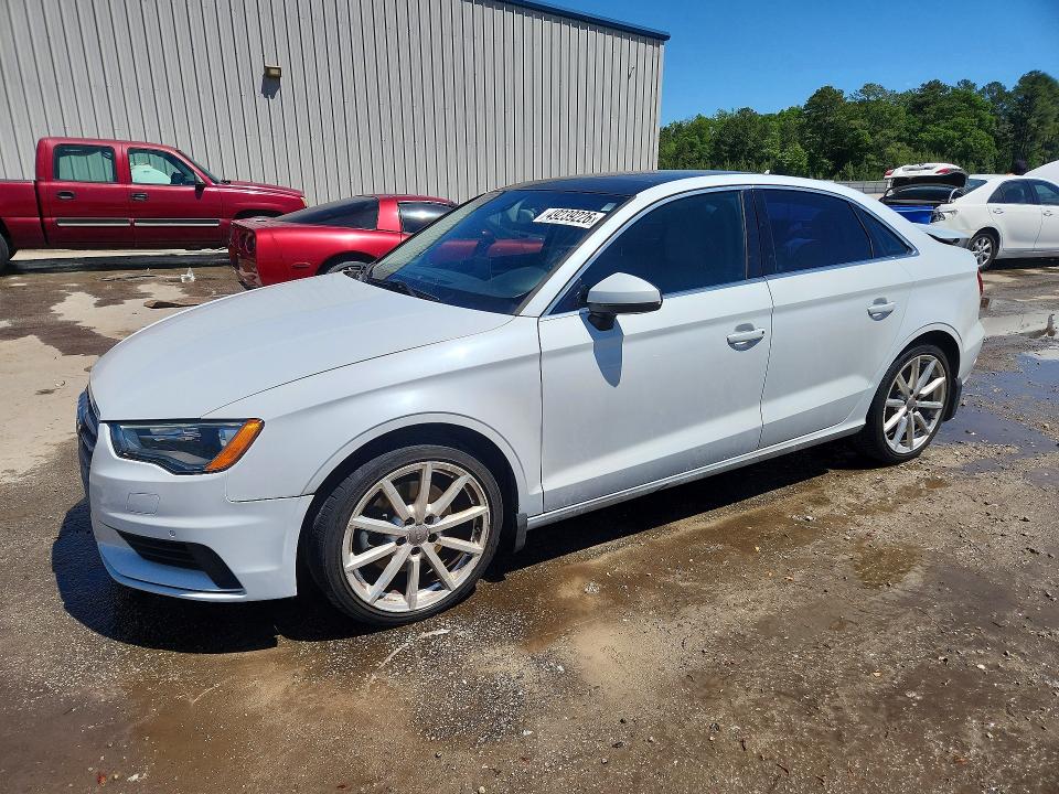 Продаж на аукціоні авто 2015 Audi A3, vin: WAUEFGFF3F1091712, номер лоту: 49239226