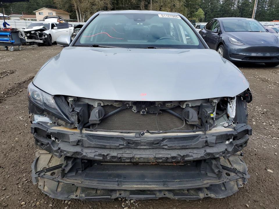 2023 Toyota Camry მანქანა იყიდება აუქციონზე, vin: 4T1G11BK2PU098236, აუქციონის ნომერი: 51127966