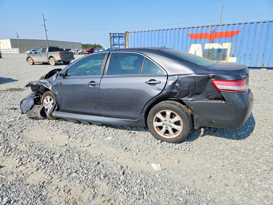 50935726 :رقم المزاد ، 4T1BF3EKXAU098964 vin ، 2010 Toyota Camry مزاد بيع
