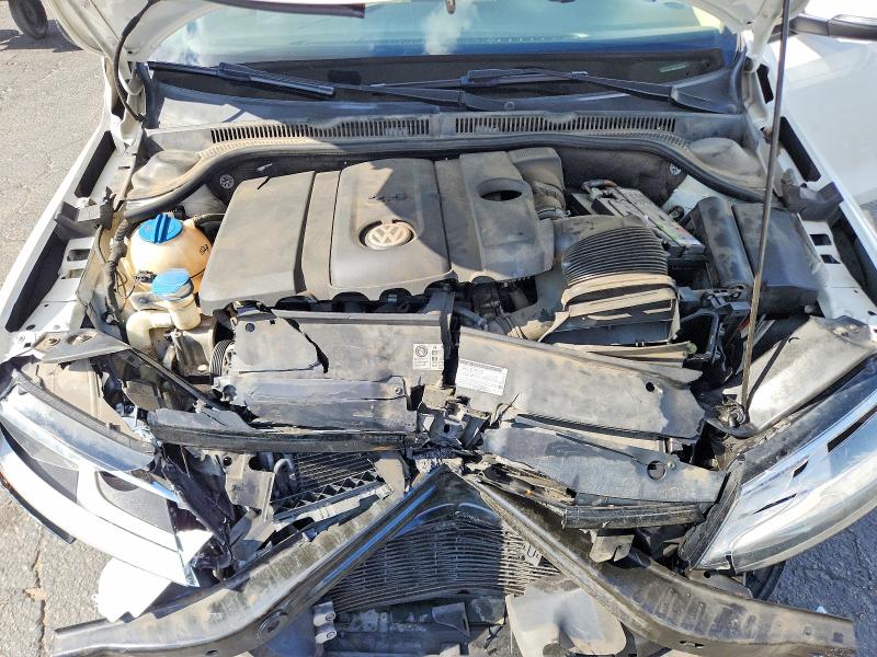 51453586 :رقم المزاد ، 3VWDZ7AJ7BM344946 vin ، 2011 Volkswagen Jetta مزاد بيع