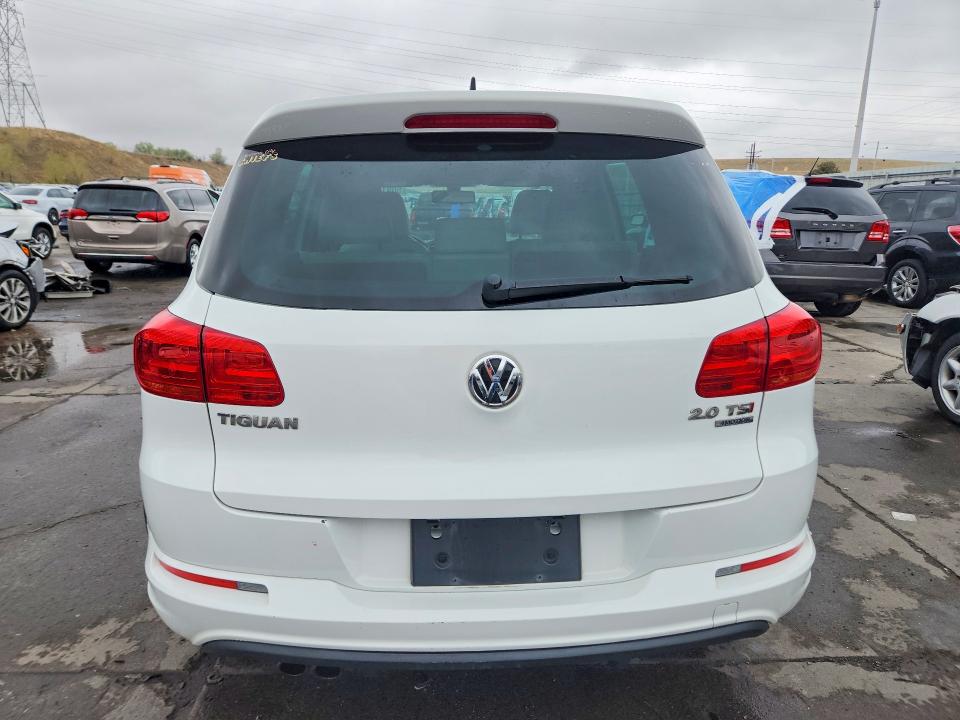 50912196 :رقم المزاد ، WVGBV7AX2FW599404 vin ، 2015 Volkswagen Tiguan مزاد بيع