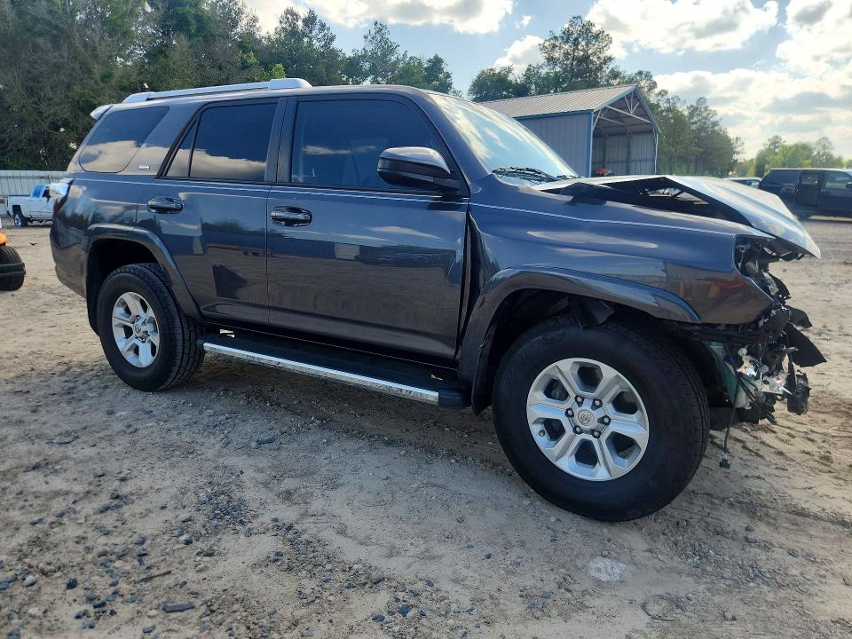 Продаж на аукціоні авто 2018 Toyota 4runner, vin: JTEZU5JR5J5172224, номер лоту: 51141956