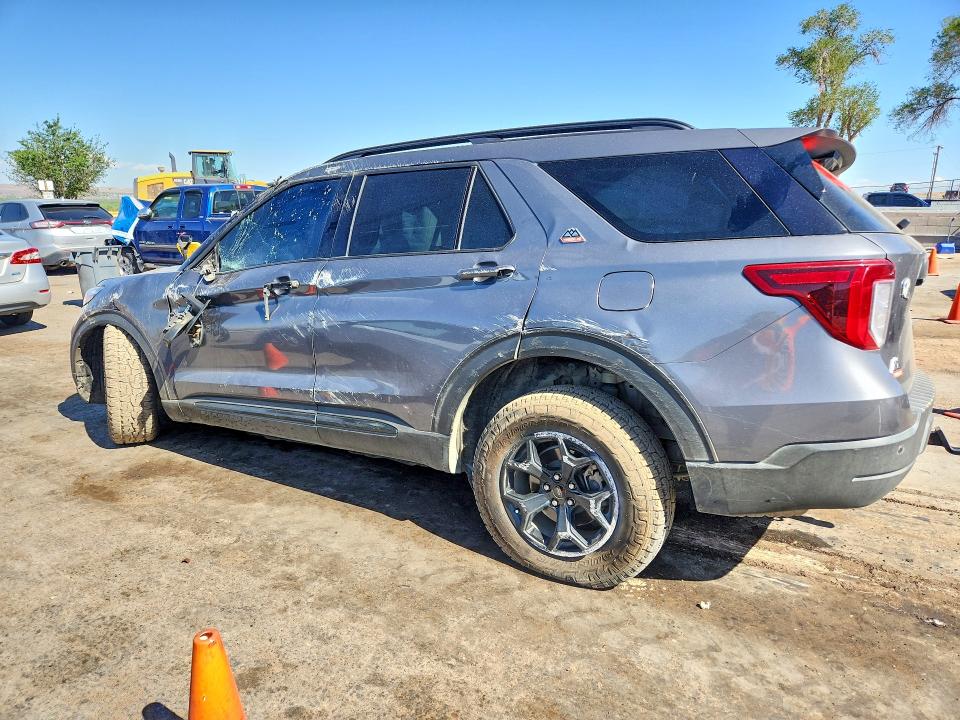Продажа на аукционе авто 2022 Ford Explorer, vin: 1FMSK8JH2NGA98612, номер лота: 50581616