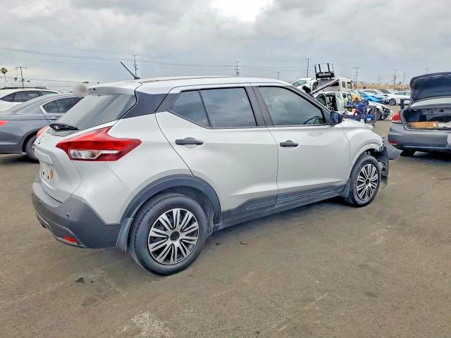 50778826 :رقم المزاد ، 3N1CP5BV4LL509422 vin ، 2020 Nissan Kicks مزاد بيع