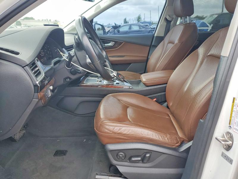 Продаж на аукціоні авто 2017 Audi Q7, vin: WA1VAAF74HD042344, номер лоту: 49601346