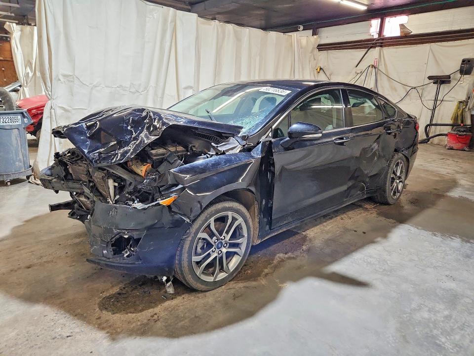 50216836 :رقم المزاد ، 3FA6P0CDXKR213809 vin ، 2019 Ford Fusion مزاد بيع