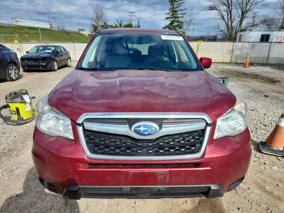 50445626 :رقم المزاد ، JF2SJADC5FH818514 vin ، 2015 Subaru Forester مزاد بيع
